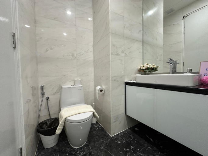 Bathroom 4, Royce Residences by Romeo Bnb, Kuala Lumpur