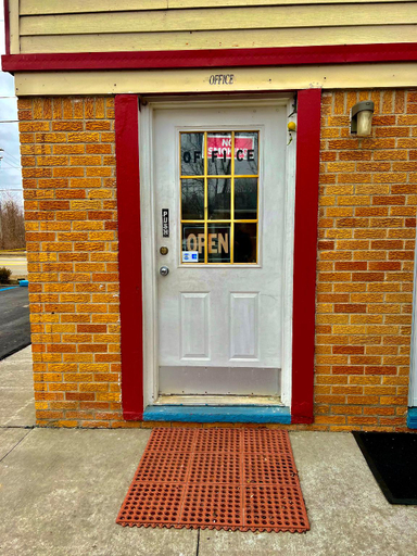 Public Area 2, Your Motel, Washtenaw