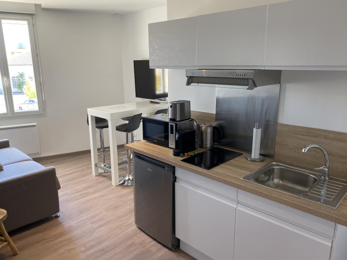 3, Studios Pellisson, Charente