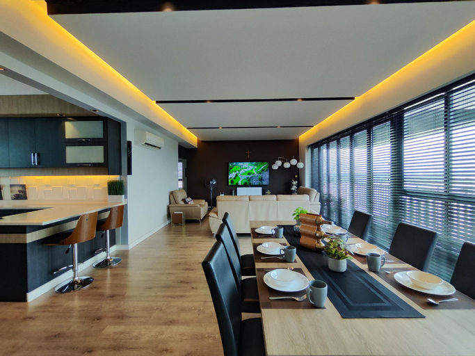 Dining Room, Bright Cozy Condo, Sibu