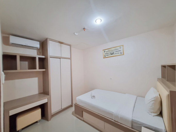 Bedroom 3, Elegant And Spacious 2Br Loft Green Park Yogyakarta Apartment, Sleman