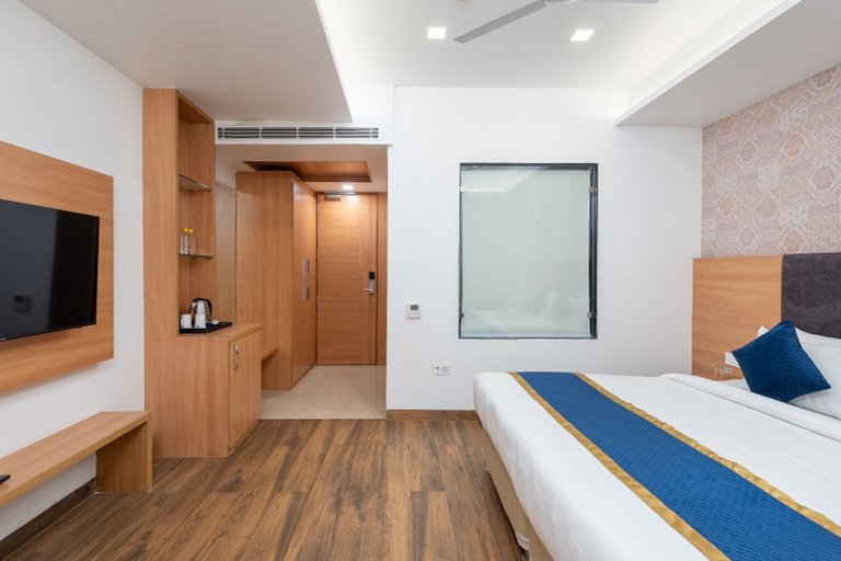 Bedroom 2, The sandalwood by Manvenco Hospitality, Delhi