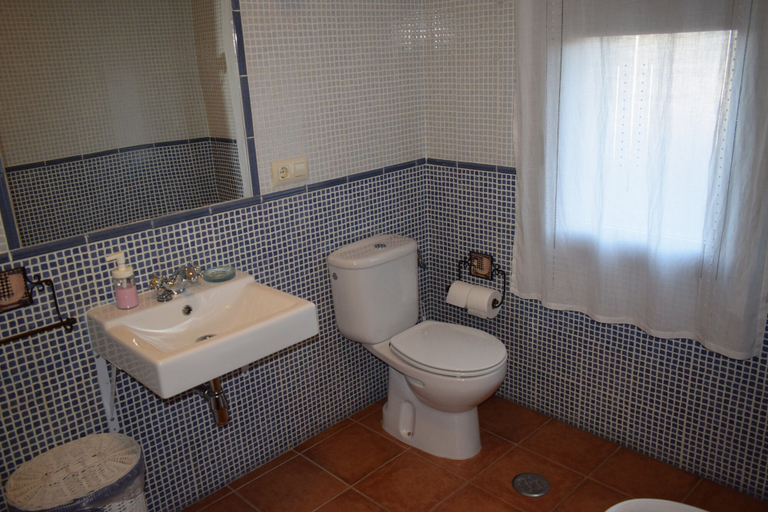 Bathroom 3, CASA RURAL LAS NAVILLAS, Toledo