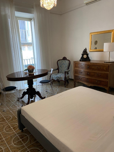 Others 2, Rooms in San Domenico Maggiore 3, Napoli