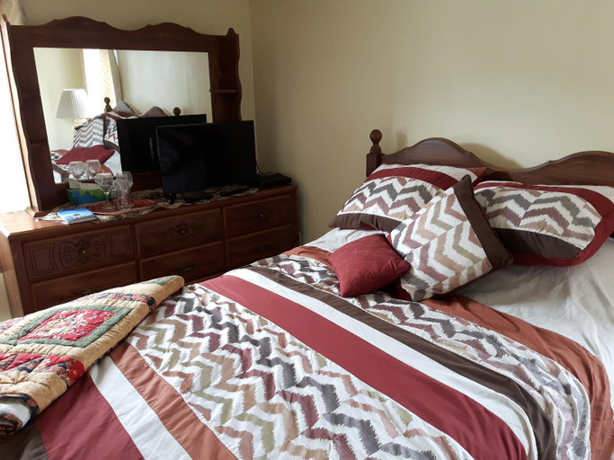 Others 3, Mermaid Inn BnB, Division No. 8