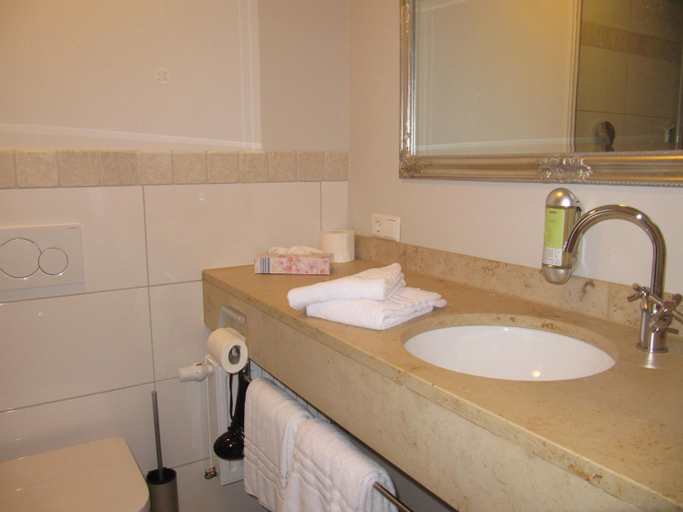 Bathroom 6