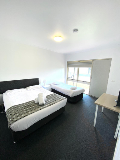 Bedroom 3, Ballarat Colonial Motor Inn, Ballarat - Inner North