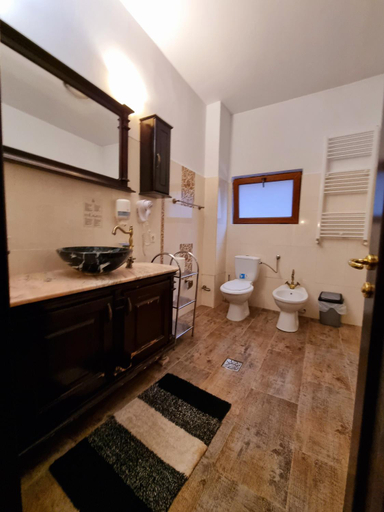 Bathroom 3, Hotel Perla Oltului, Calimanesti
