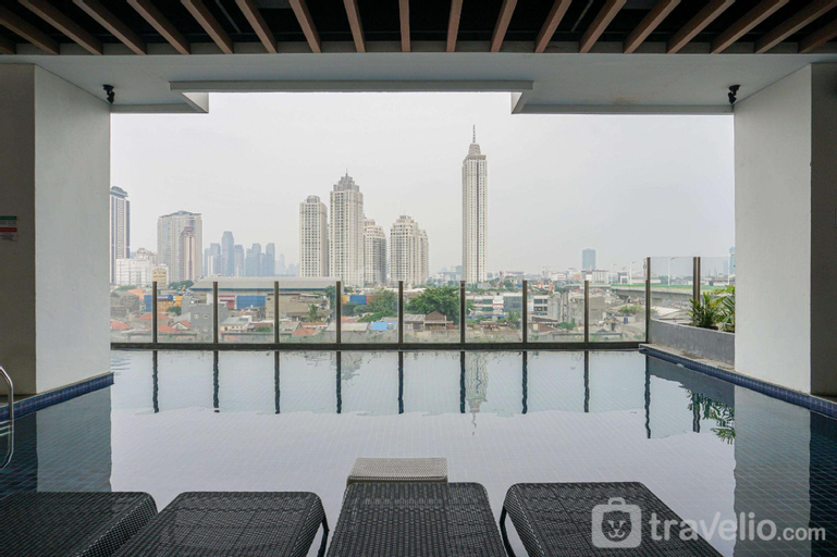 Sport & Beauty, Cozy and Elegant 2BR Apartment at Kebayoran Icon By Travelio, South Jakarta