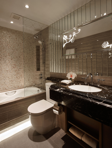 Bathroom 24