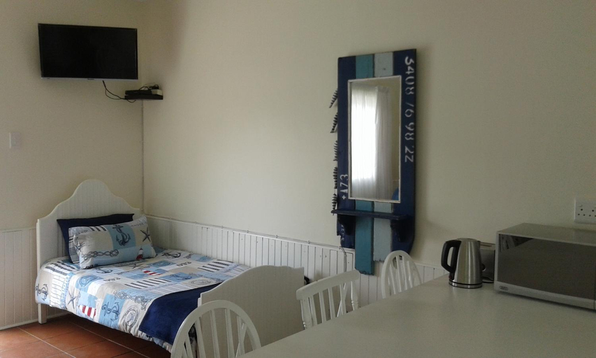 Bedroom 2, Jetty Self-Catering, Swakopmund