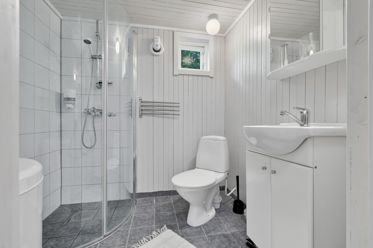 Bathroom, Lofoten Cottages by Nusfjord, Flakstad