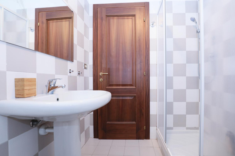 Bedroom 3, Exclusive Apartment in Center Le Cicale ai Rolli, Genova