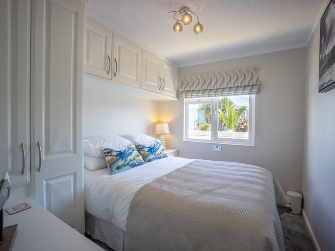 Bedroom 3, E19 The Warren, Gwynedd