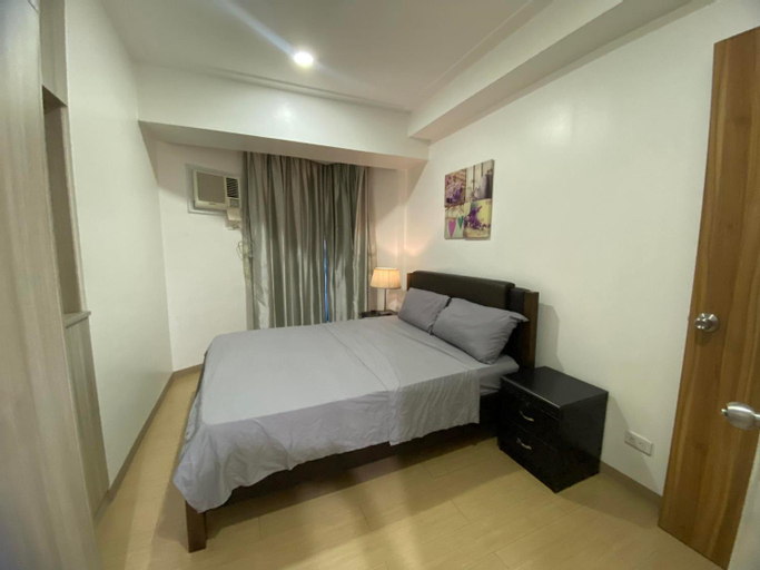 Bedroom 1, SnugglePod Condotel - Grand Riviera Suites, US Embassy Manila, Roxas Blvd, Manila City