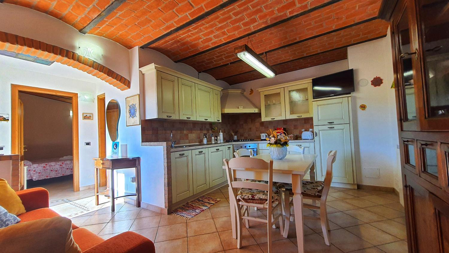 Dining Room 6