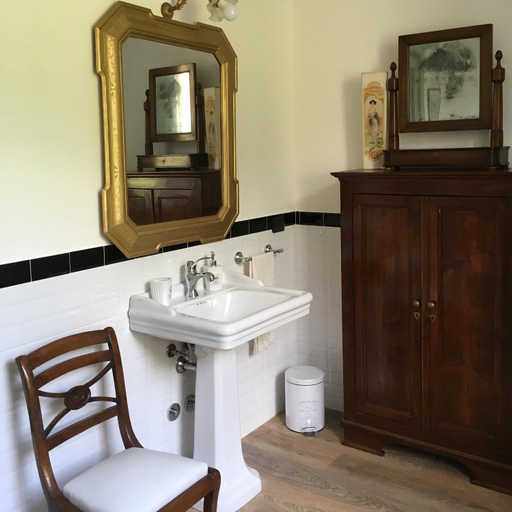 Bathroom 2, B&B Corte Seguini, Bergamo