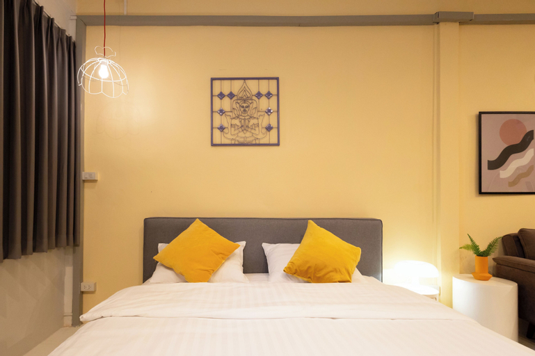 Bedroom 2, Siam Twin Charoenkrung, Khlong San