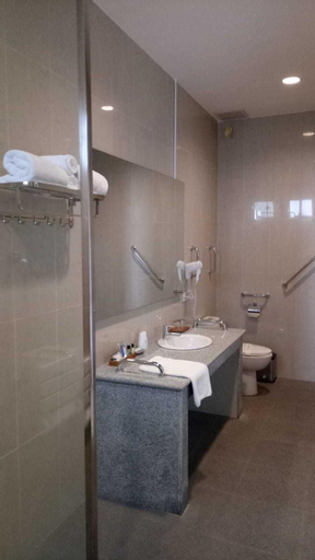 Bathroom 5