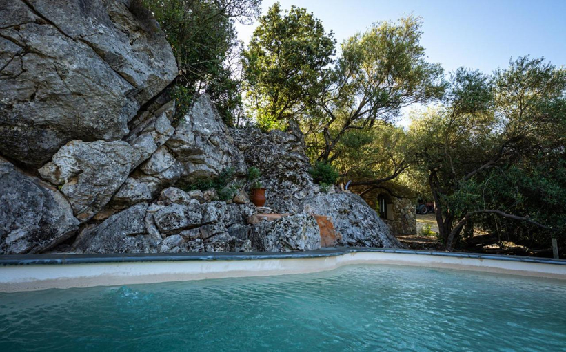 Others 3, Residences Canta Furmigula, Haute-Corse