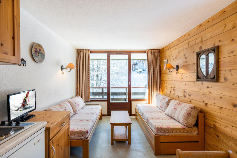 Bedroom 2, Vacanceole - Residence Grand Morillon, Haute-Savoie