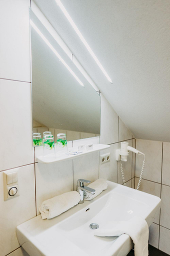 Bathroom 3, Gasthof Wunder, Feldkirchen