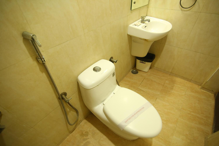 Bathroom 4