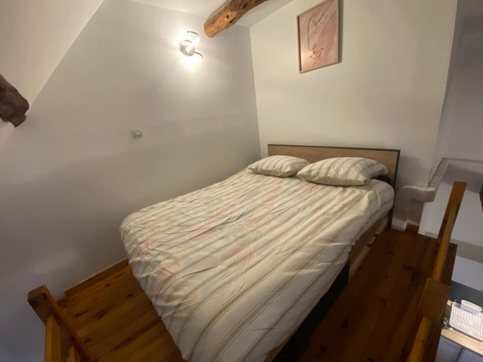 Bedroom 15