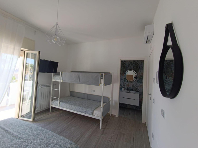 Others 4, CASA AL MARE LUXURY, Bari