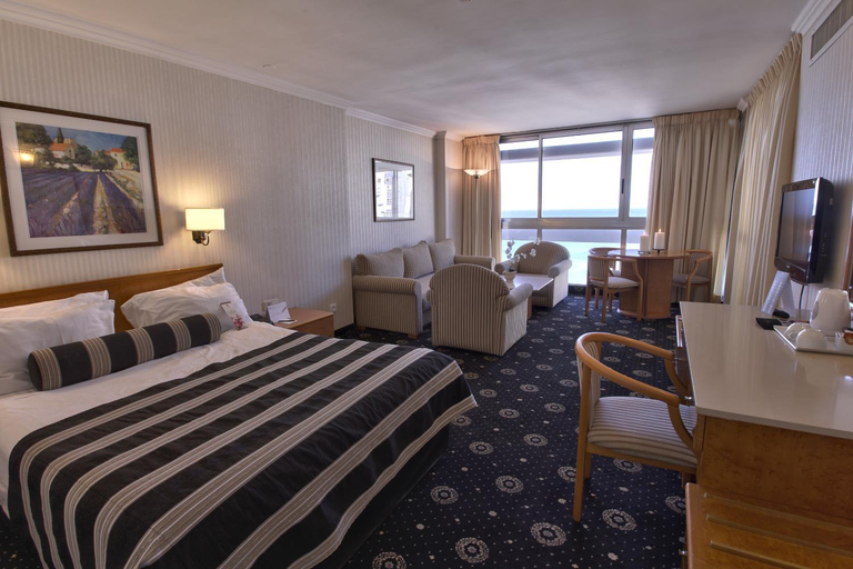Bedroom 4, The Seasons Hotel - on The Sea
