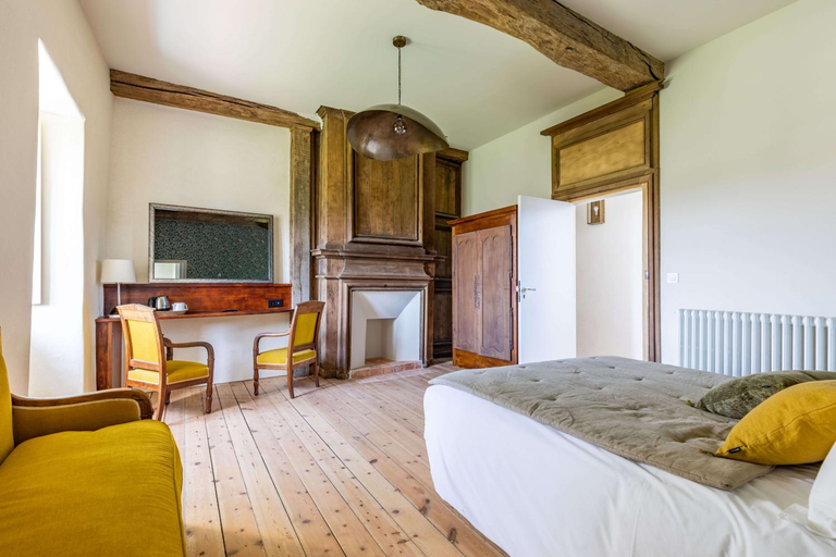 Others 5, Manoir du Guern, Morbihan