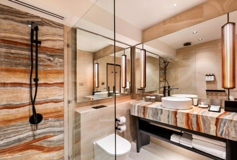 Bathroom 8