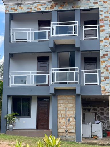 Exterior & Views 2, Hide View Hotel, Akwapim North