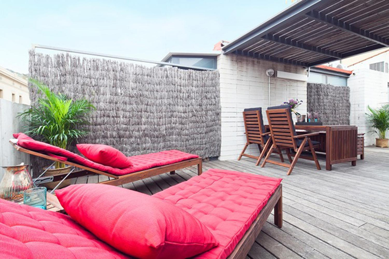 Others 2, My Space Emirates - Park Guell Triplex with Private Terrace, Barcelona