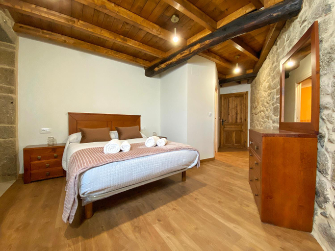 Bedroom 2, Casa do Veiga, Lugo