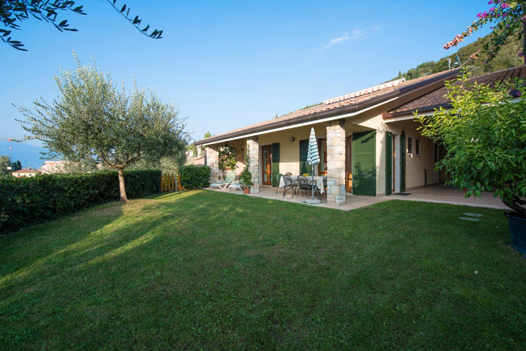 Others 2, ApartmentsGarda - Canevini Residence, Verona