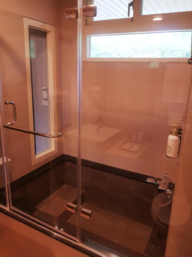 Bathroom 3, Moon Shine B&B, Miaoli