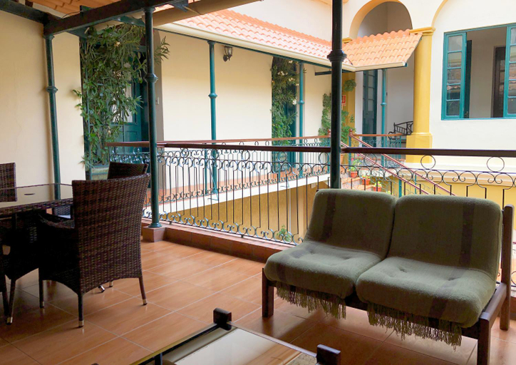 Others 5, Casona Gloria, Cercado