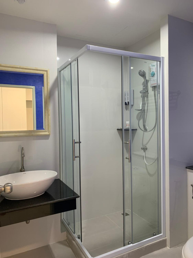 Bathroom 5, ICare Residence & Hotel, Bang Khae