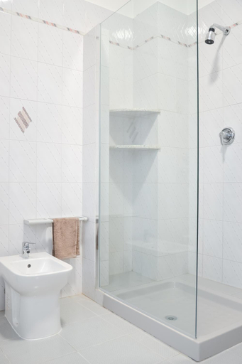 Bathroom 4