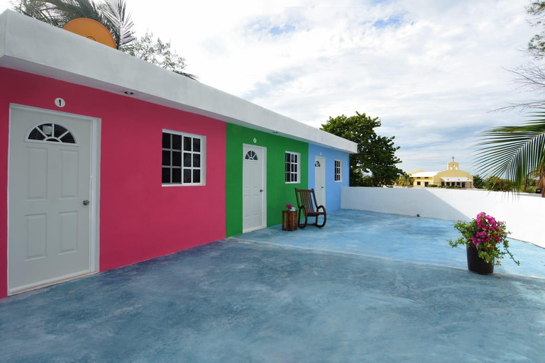 Exterior & Views 1, Tortuga LAS COLORADAS, Río Lagartos