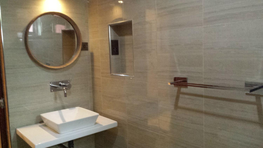 Bathroom, Villa Sea Breeze, Wattala
