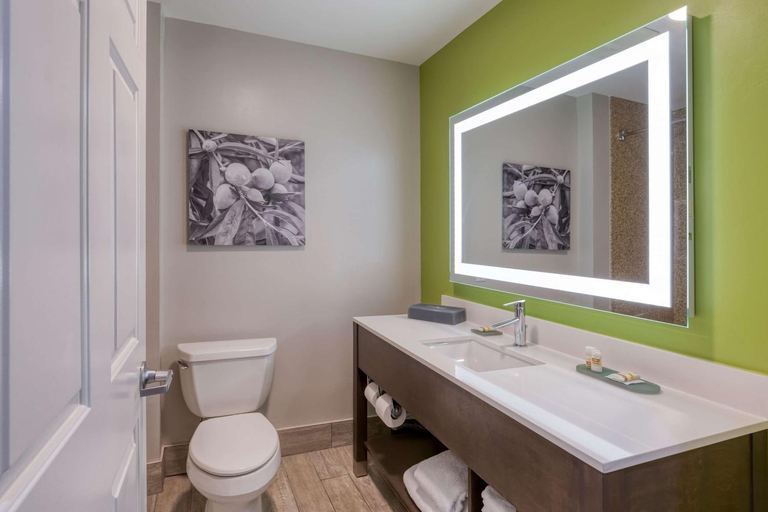 Bathroom 6