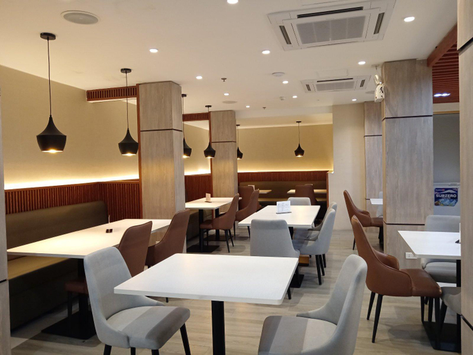 Food & Drinks, Mc Hotel, Quezon City