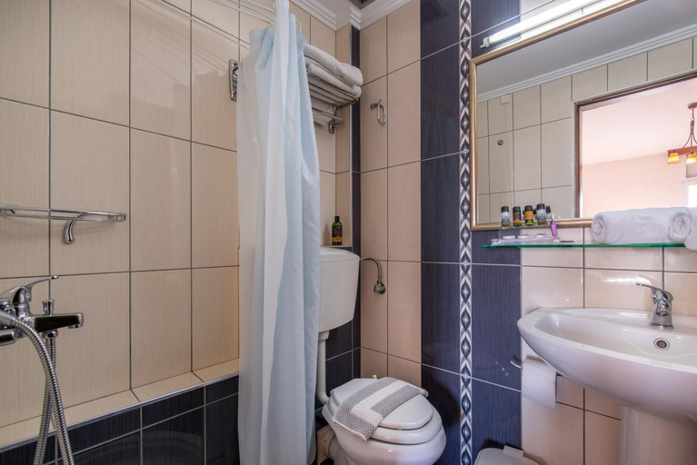 Bathroom 4, Jolly Hotel, Epirus