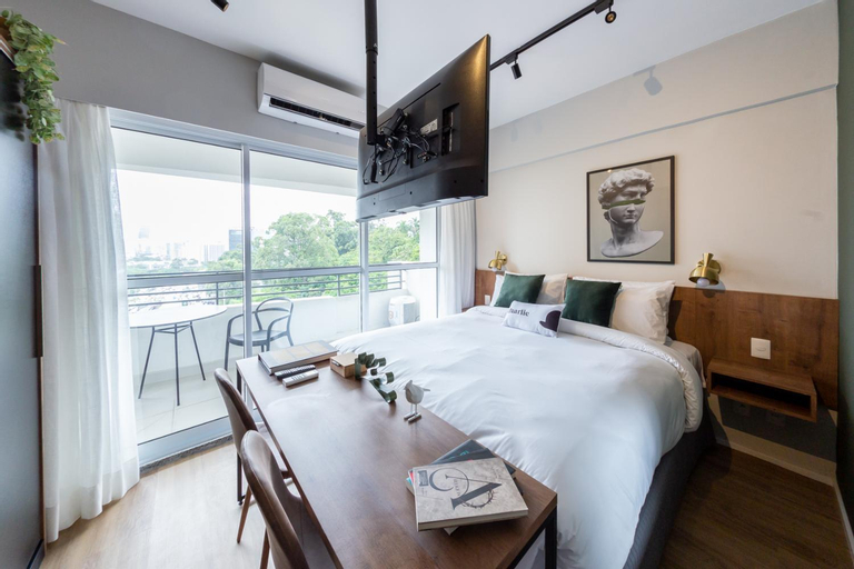 Bedroom 13