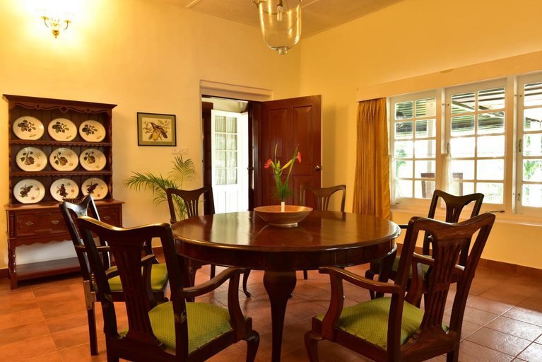 Food & Drinks 3, Sirukundra Garden Bungalow, Coimbatore