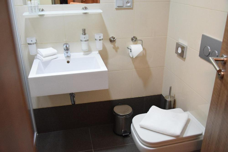 Bathroom 5, Hotel Prague Star, Praha 1