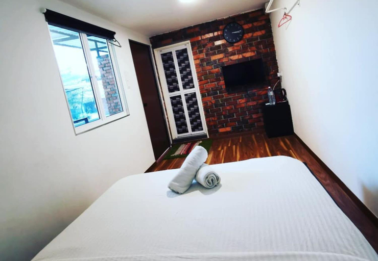 Bedroom 5