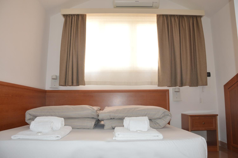 Bedroom 4, ISOLABELLA, Foggia